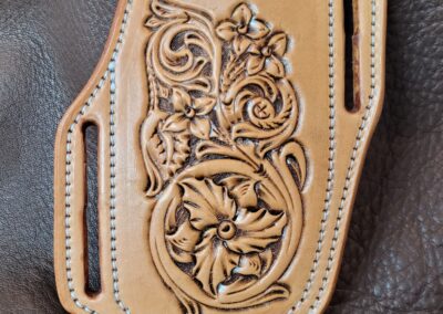 Étui à couteau en cuir cousu main